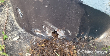 Uszkodzona podstawa komina 2