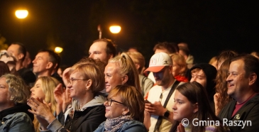 Dożynki Gminne 2025 w Raszynie: wójt i mieszkańcy podziękowali rolnikom za ich ciężką pracę