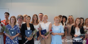Uroczystość wręczenia aktów nadania stopnia nauczyciela mianowanego