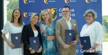 Uroczystość wręczenia aktów nadania stopnia nauczyciela mianowanego